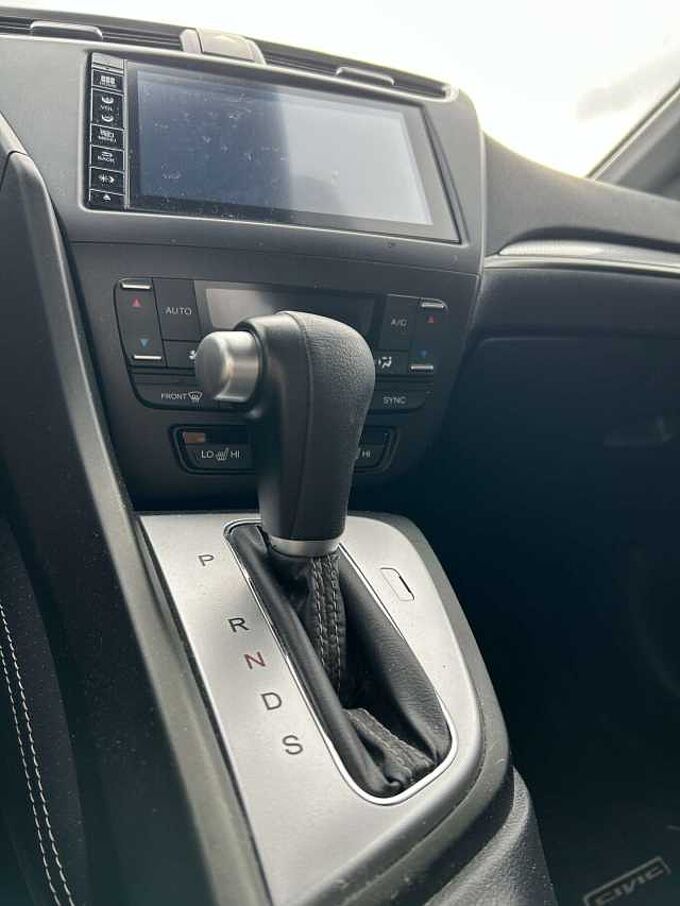 Honda Civic Civic 1.8 i-VTEC Automatik Elegance