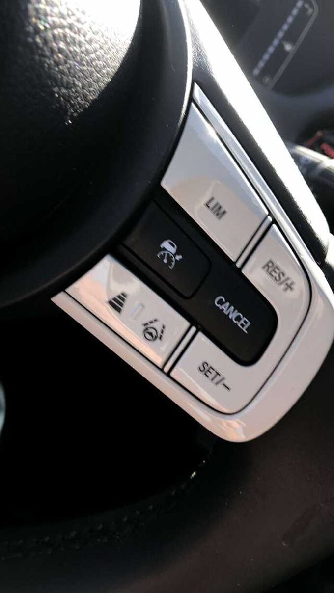 Honda  Jazz Jazz e:HEV 1.5 i-MMD Hybrid Elegance DEMO