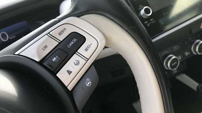 Honda  Jazz Jazz 1.5 i-MMD Hybrid e-CVT Executive