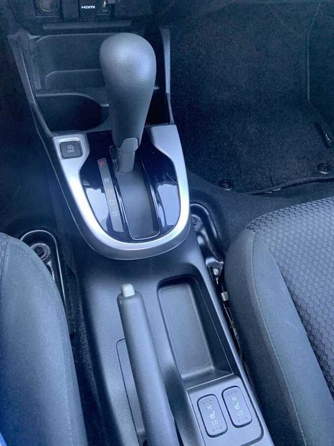 Honda  Jazz Jazz 1.3 i-VTEC CVT Comfort