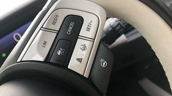 Honda  Jazz Jazz 1.5 i-MMD Hybrid e-CVT Executive Style