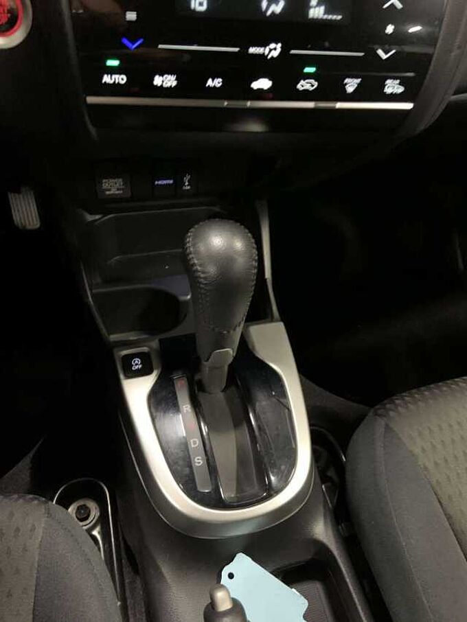 Honda Jazz Jazz 1.3 i-VTEC CVT Elegance automaat