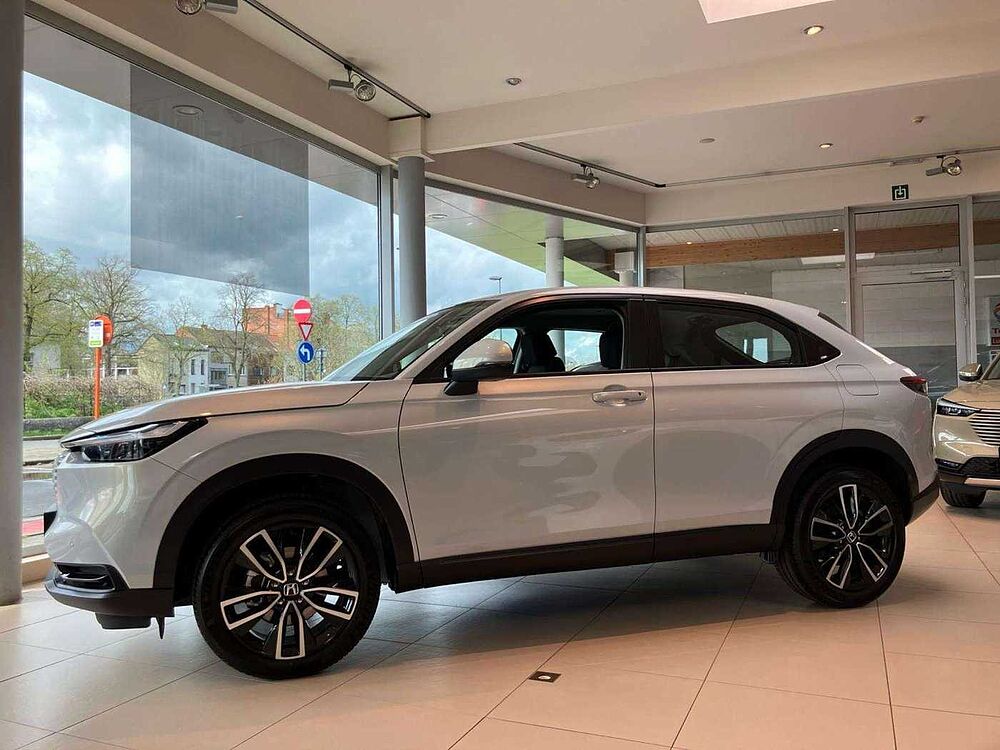 Honda HR-V 1.5i Elegance eCVT FULL HYBRIDE/SLECHTS 4.100 KM