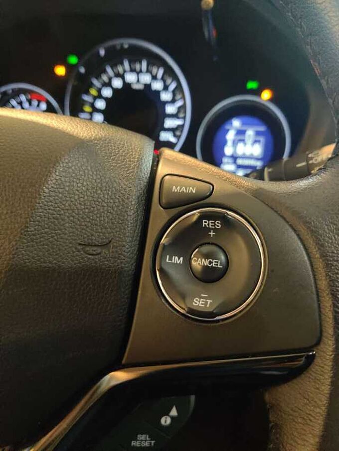 Honda  HR-V 1.5i-VTEC Elegance