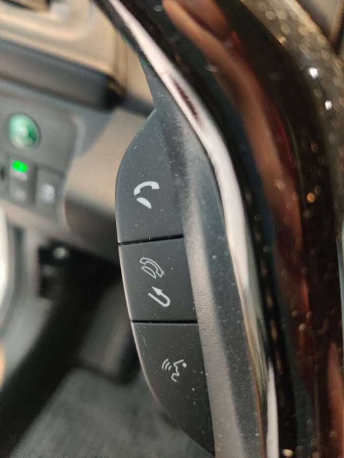 Honda  HR-V 1.5i-VTEC Elegance