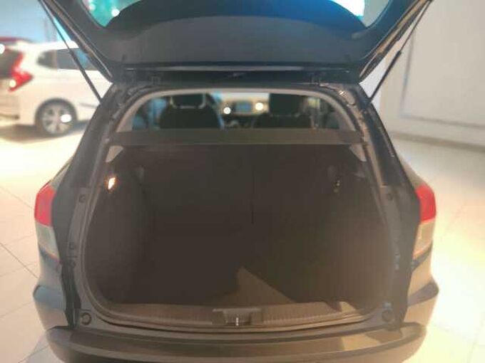 Honda HR-V HR-V 1.5 i-VTEC CVT Elegance AUTOMAAT + TREKHAAK