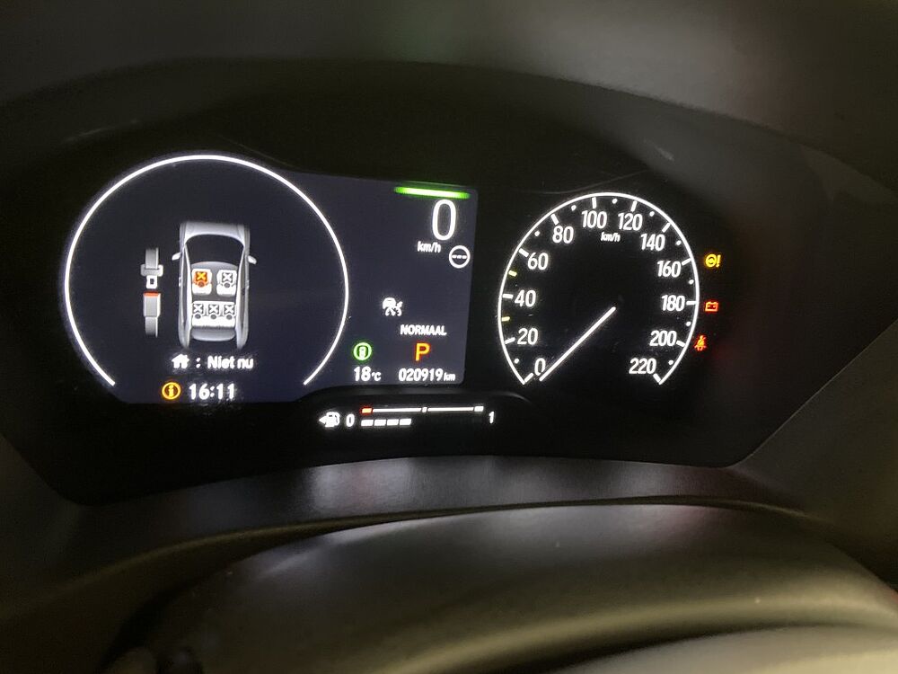 Honda HR-V E: HEV - 2023 1.5i Advance eCVT