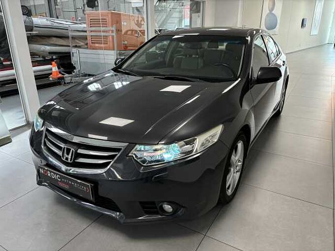 Honda  ACCORD 2.0i Executive