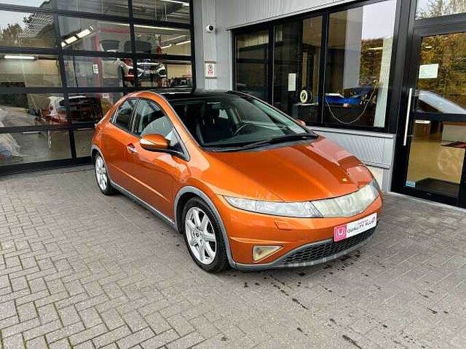 Honda  Civic 1.8i 16v VTEC Sport -€1000 HERFST ACTIE