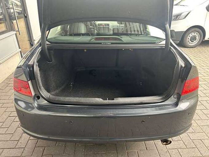Honda  Accord 2.0 i Sport -1000 OKTOBER ACTIE